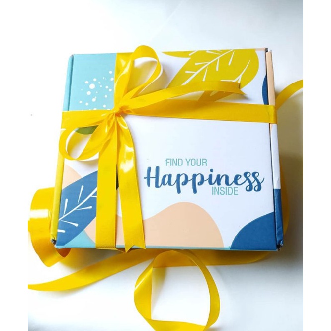 SNACK BOX KUNING Kado Ulang Tahun/ Kado Wisuda/ Kado Anniversary / Paket Kuning / sahabat / wisuda sidang