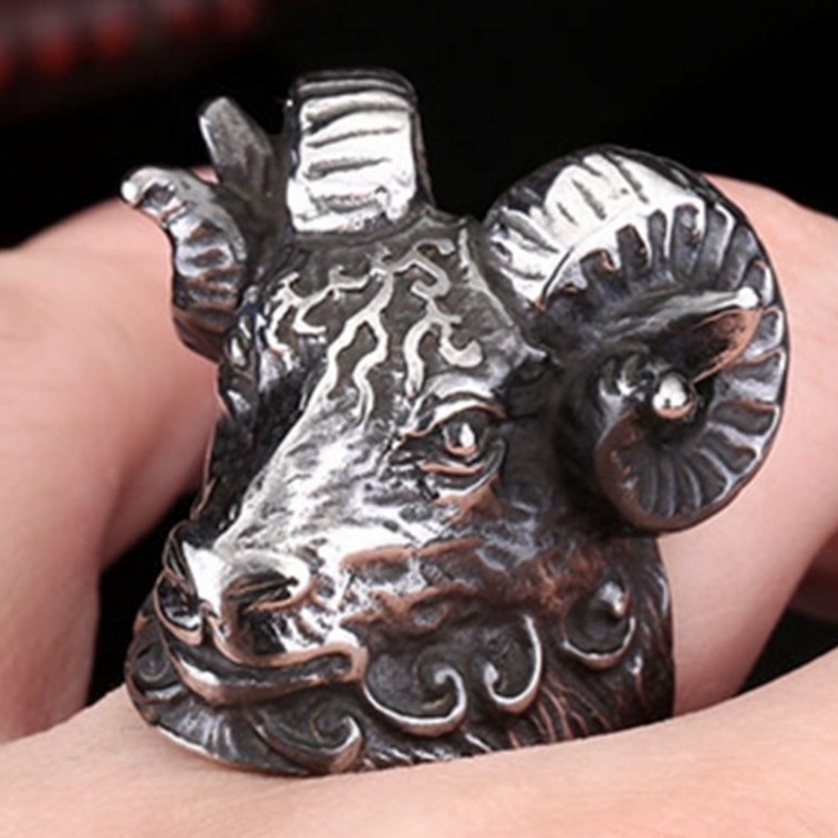 SEUSUK  Vintage Fashion Satan Worship Ram Aries Zodiac Sheep Goat Head Horn Biker Ring Jewelry Gifts