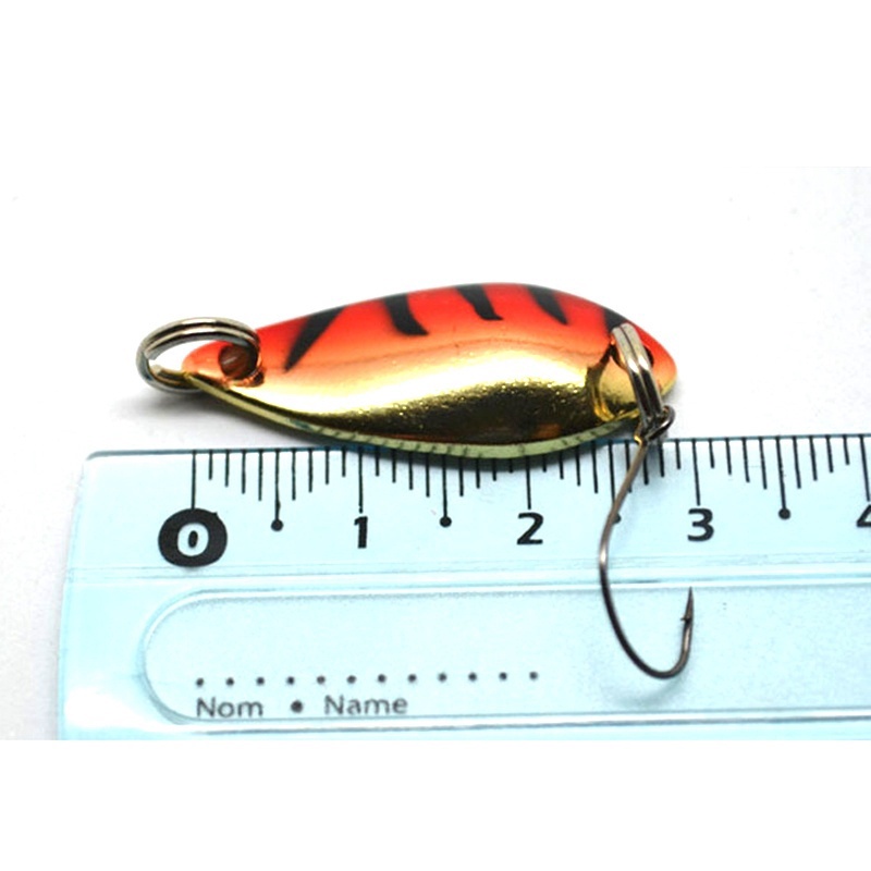 6pcs / Lot 3cm / 3g Umpan Pancing Ikan Bahan Metal Keras Dengan Kail Tunggal Isca