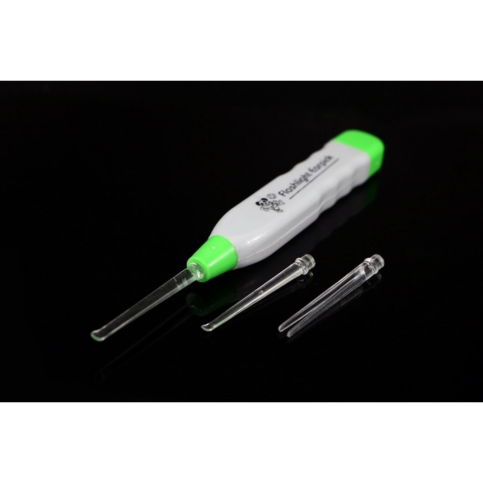 Earpick LED Pembersih Telinga LED Alat Korek Kuping Anak Dewasa Lampu - RANDOM