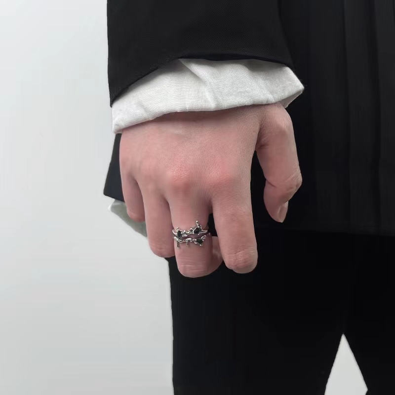 YEEZII Cincin Model Terbuka Desain Ranting Bunga Warna Hitam Bahan Zirkon Gaya Retro Untuk Wanita