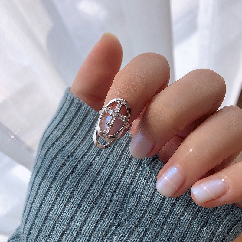 Cincin Zircon Bentuk Salib Gaya Korea