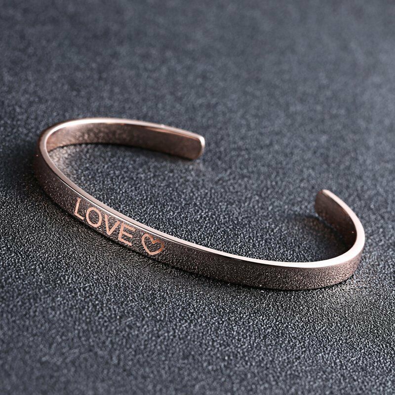 Gelang Tangan Stainless Steel Motif Ukir Nama Custom Untuk Hadiah Keluarga