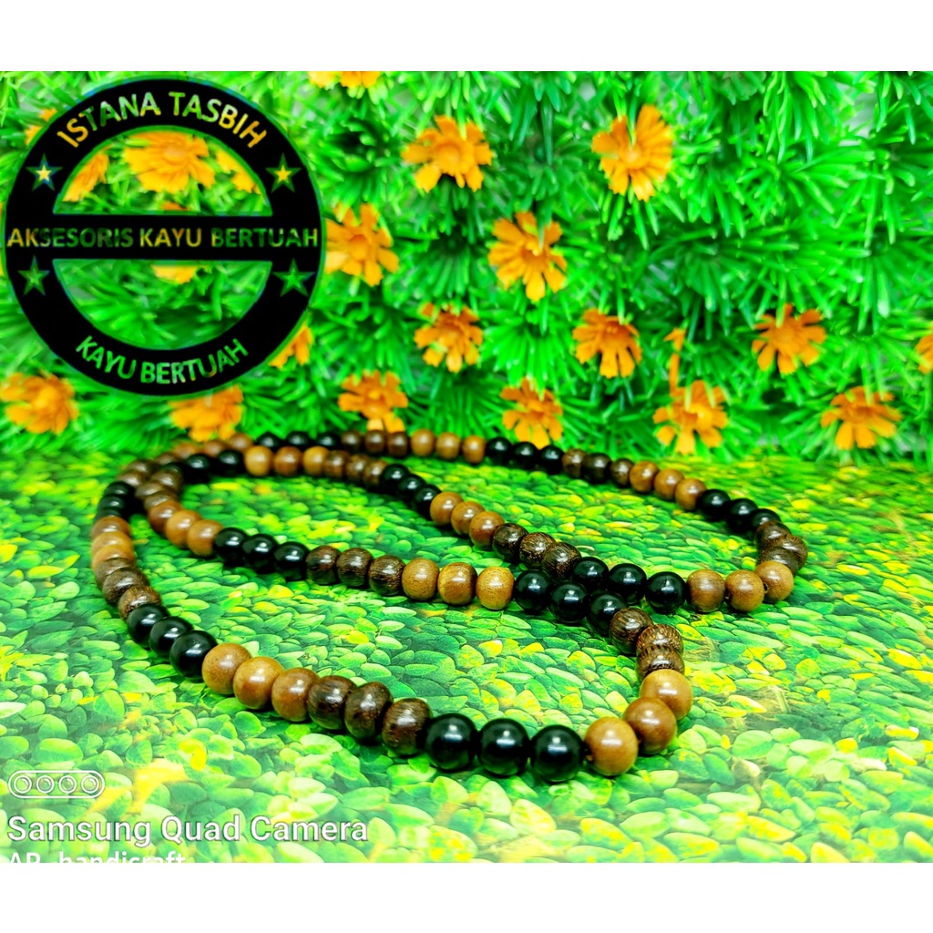 kalung kombinasi kayu galih asem, nagasari, dan kelor hitam