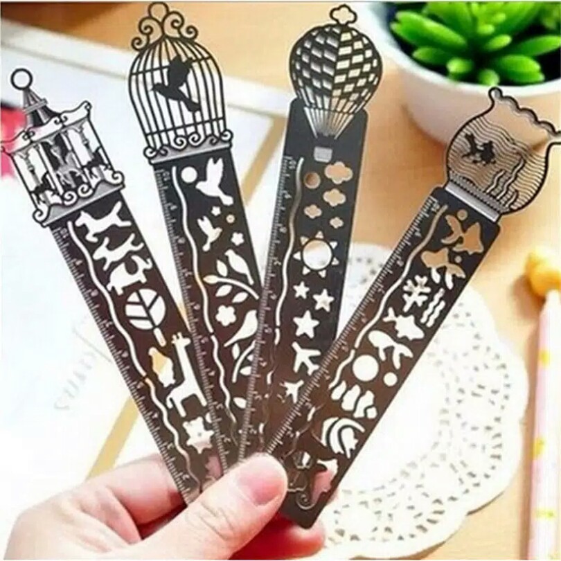 

Penggaris Pembatas Buku Baja Ruller Bookmark