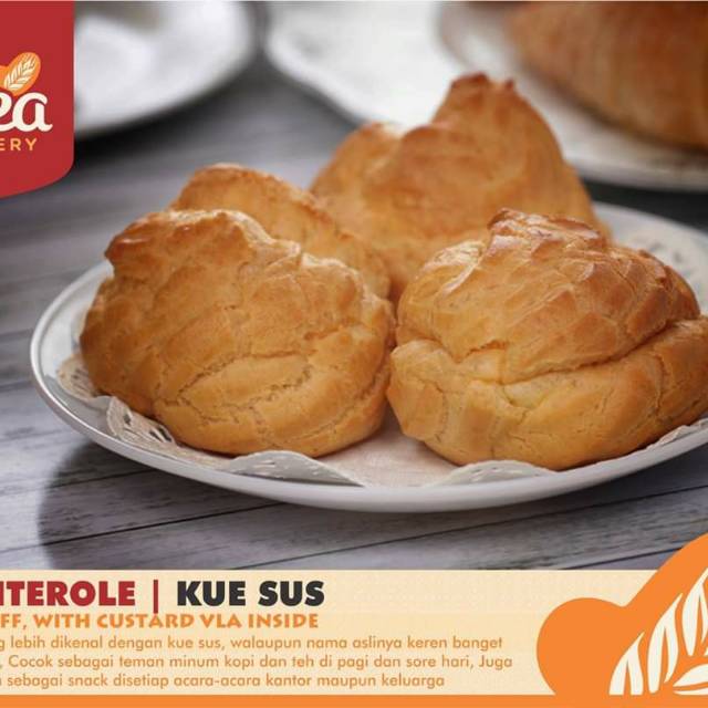 Kue Sus (Dea Bakery)