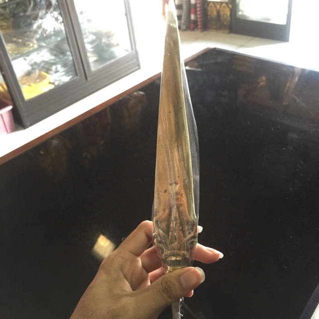 TUMBAK LURUS KUNINGAN BALI