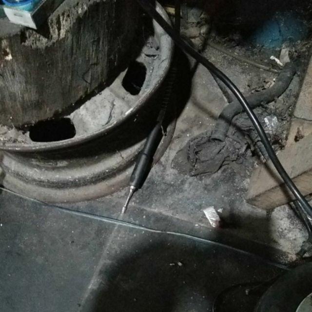 Batik Couple Keluarga Sania Ruffle Ori Ndoro Jowi Dnt Motif Gurita Putih