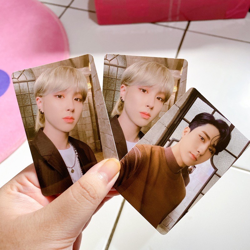 Onewe Official Photocard CyA Harin Yonghoon Memory Illusion