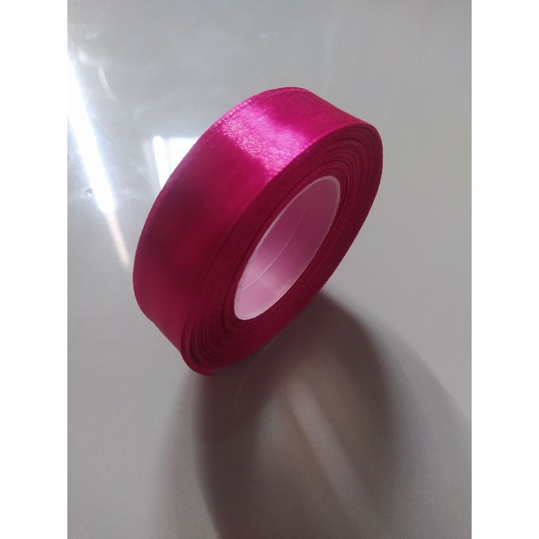 

Pita kain lebar 2cm warna emas, fanta, merah (per meter)