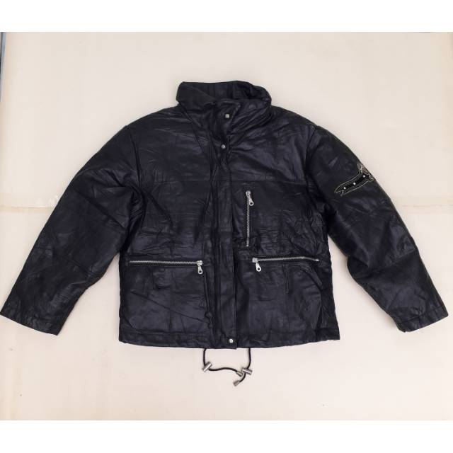 Jaket kulit second Mcm by legere,not d&g christian dior