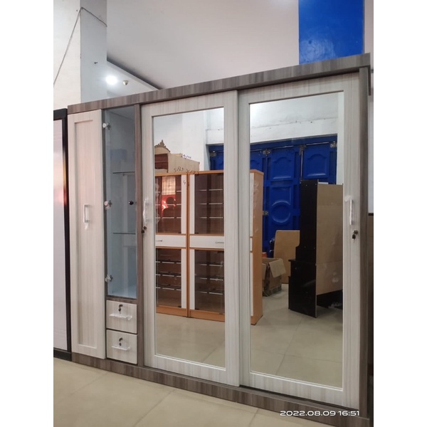 Lemari Pakaian Sliding HPL Pintu Tarik