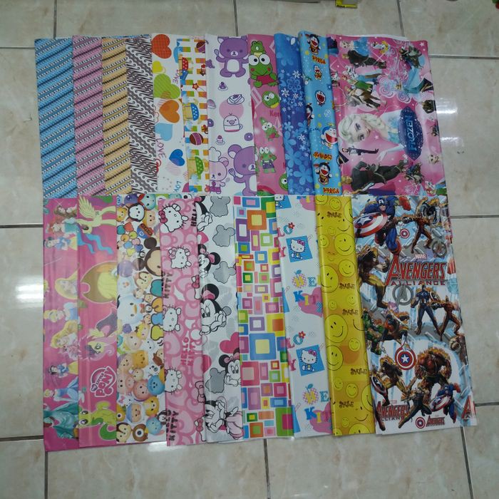 

Jual Kertas Kado Karakter Limited