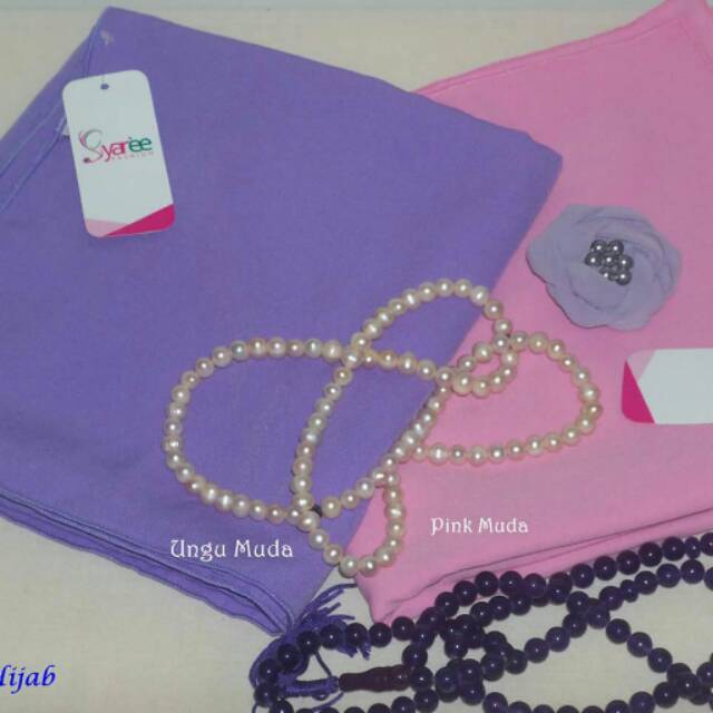 Square Hijab Ungu / Pink Muda
