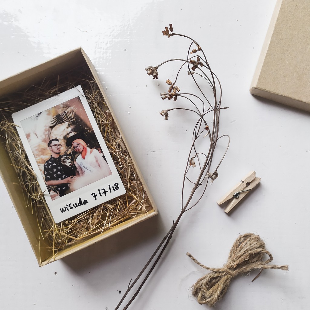 Cetak Polaroid Original Instax Fujifilm (Gift Set)
