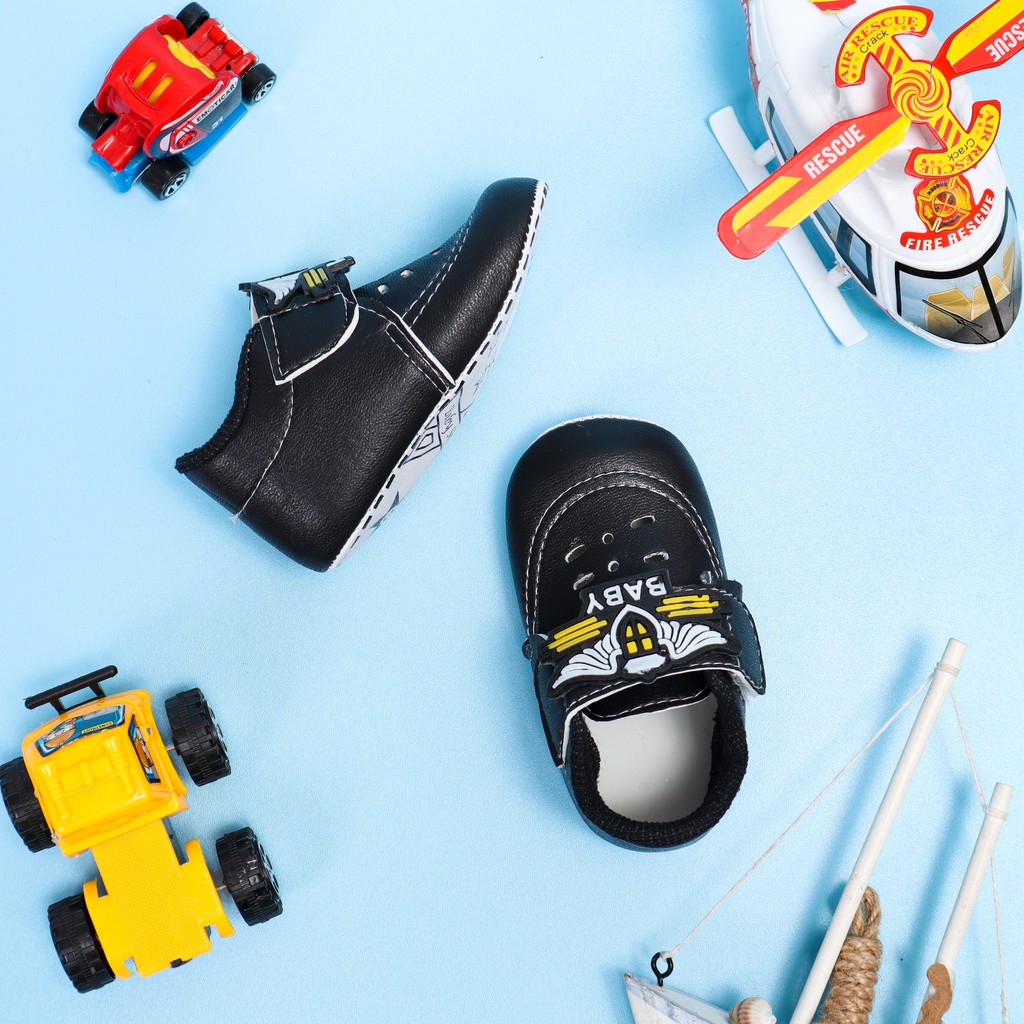 SEPATU BAYI PREWALKER BAYI COWOK ANTI SLIP SOL HALUS MOTIF SUPERHERO