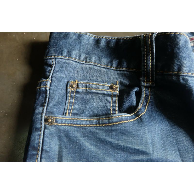 CELANA JEANS INVISIBLE SECOND JEANS INVISIBLE UNTUK PRIA JEANS MURAH ORI BRANDED CELANA LEVIS MURAH