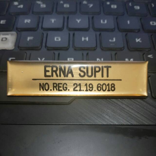 Nametag Papan Nama Dada PDH PNS Akrilik Gold Resin