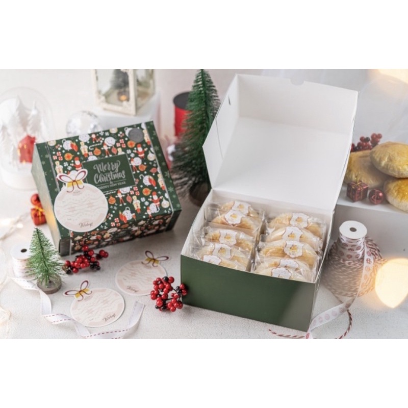 

Pia Madu Chinese New Year Hampers