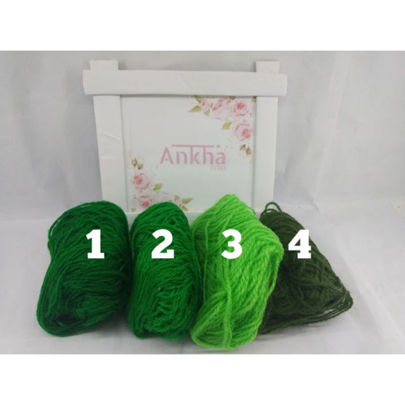 Benang Wol Yarn Hijau