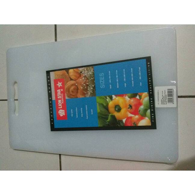 Talenan Plastik Small Lion Star
