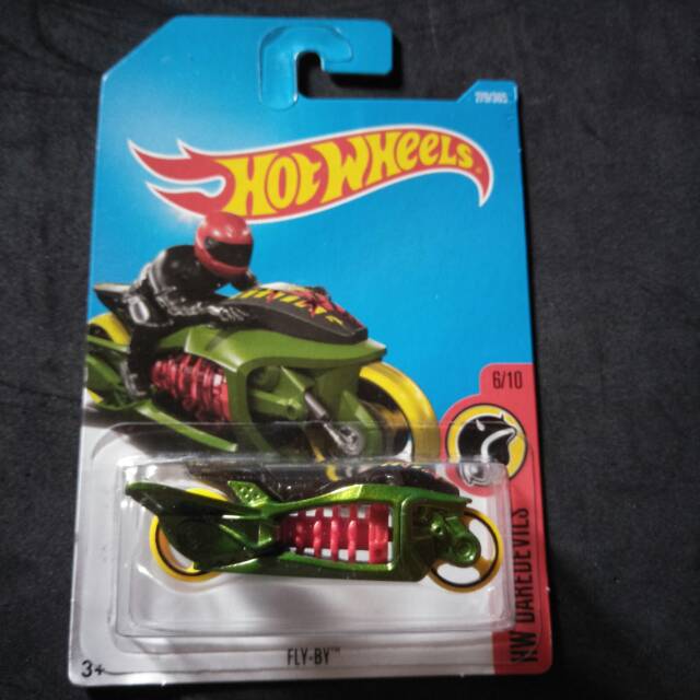 Hot Wheels FLY-BY