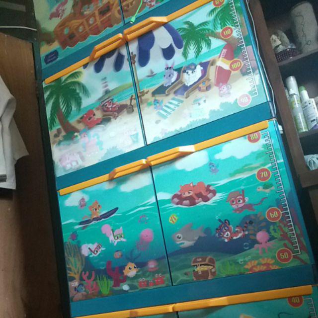 Lemari Plastik Boneka Besar Susun 4 Lemari Pakaian Boneka Besar/3dimensi  Susun 4 Karakter Anak Anak