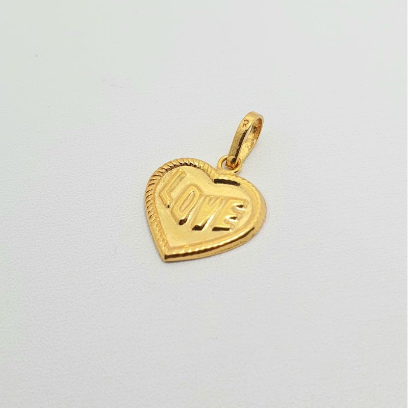 Liontin Emas Muda Love LOVE 1/2 Gram