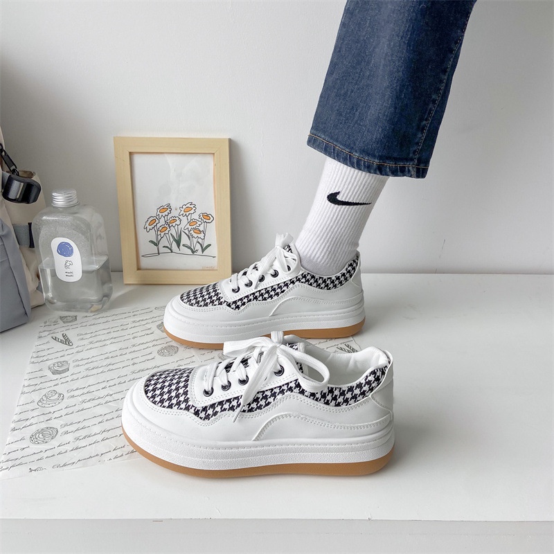 HS / Sepatu Sneakers Kanvas Wanita Casual Import Fashion Shoes 262
