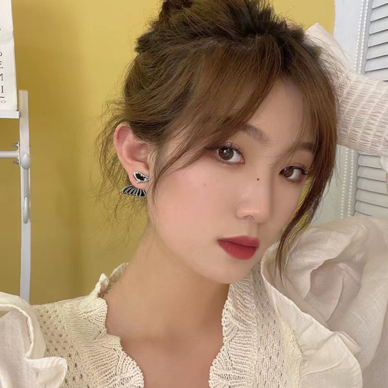 IFYOU Anting Stud Desain Sayap Kupu-Kupu Warna Silver Gaya Korea Untuk Wanita