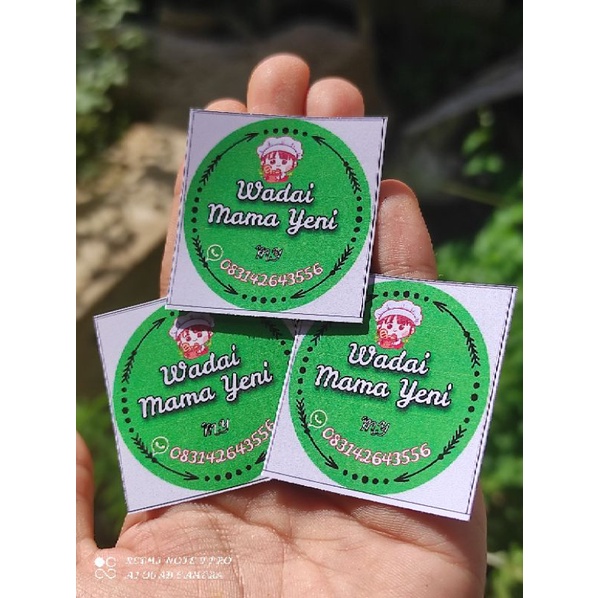 

stiker logo makanan bisa req ,isi 105lembar