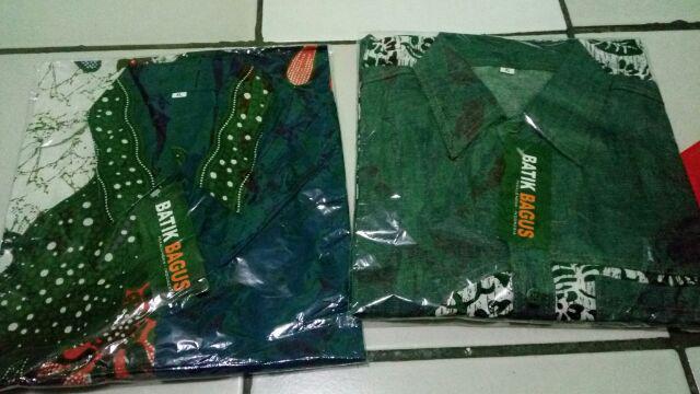 Kemeja Batik Sekar Jagad Biru