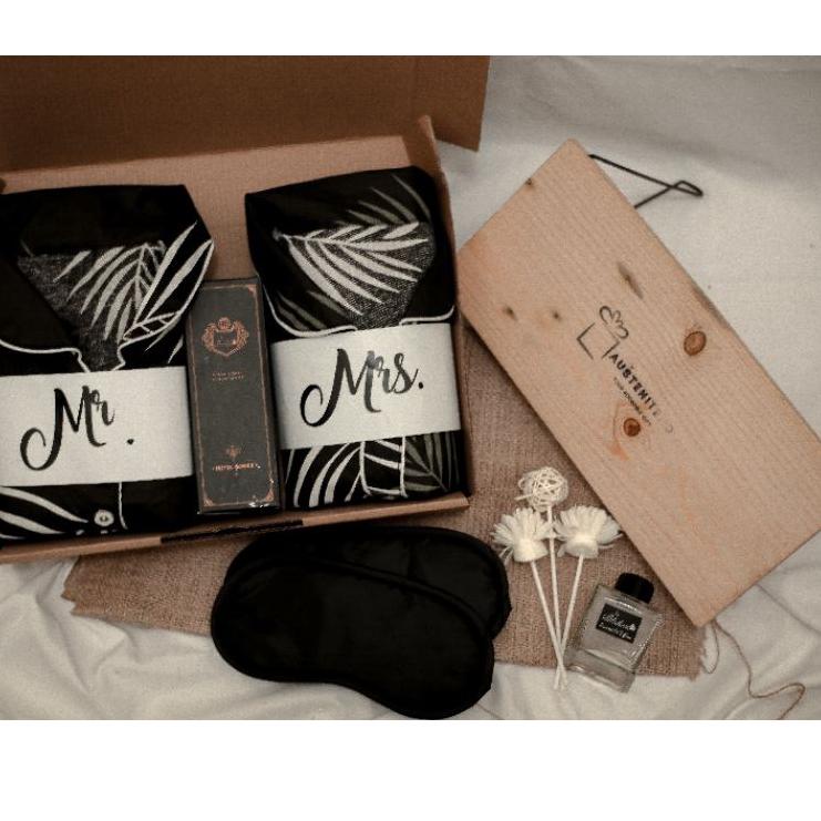 Stok baru--Hampers Wedding / Kado nikah / Hampers Pernikahan / Seserahan / Hampers Piyama Couple / B