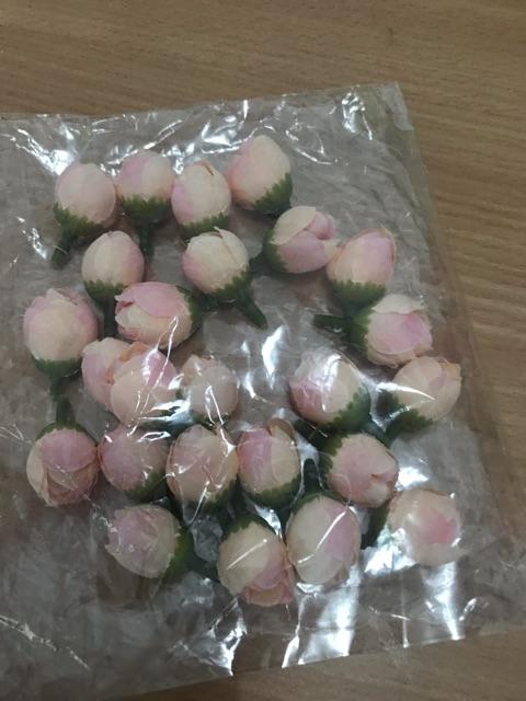 50pcs Mini Rose Tea Buds Artificial Flower