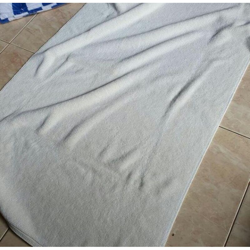 bathmat /Keset handuk ex hotel