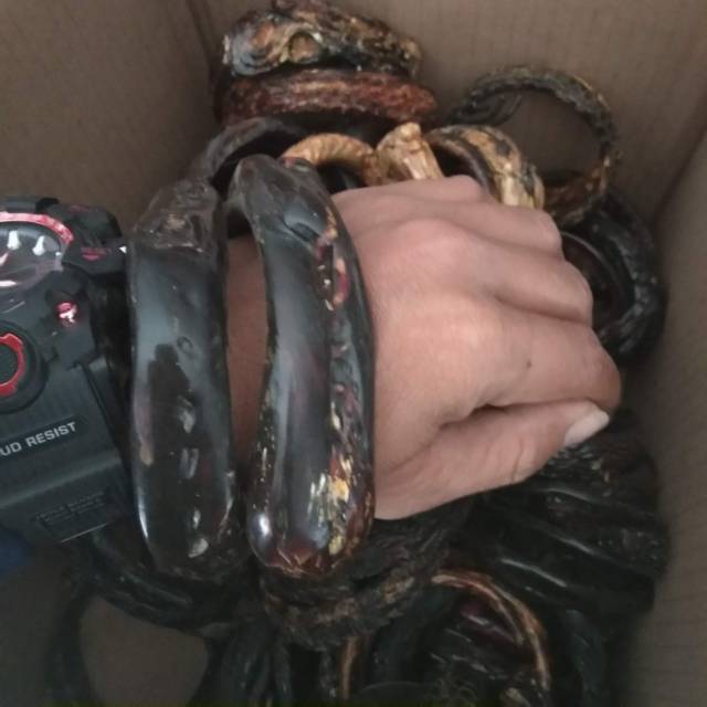 Gelang bahan Akar Bahar merah asli tembus merah