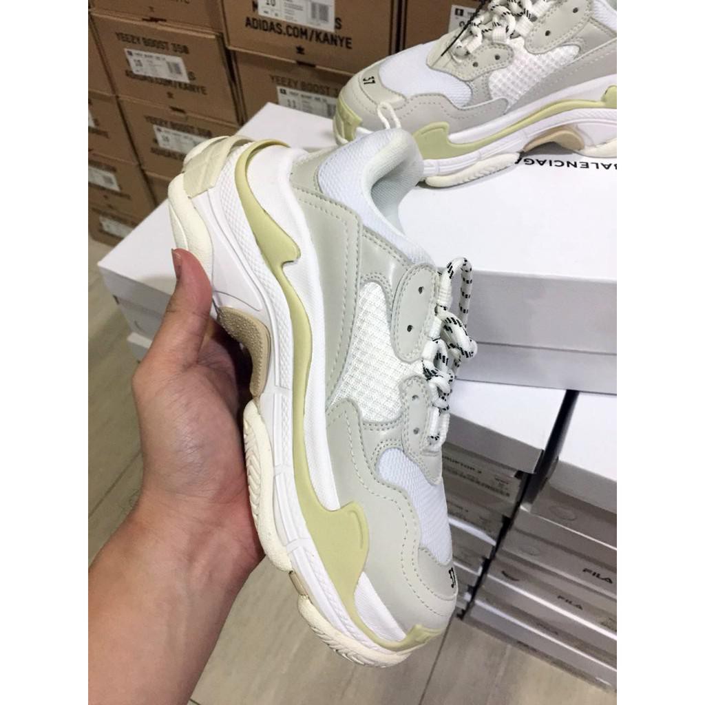 BALENCIAGA TRIPLE S WHITE PK, REAL PIC.