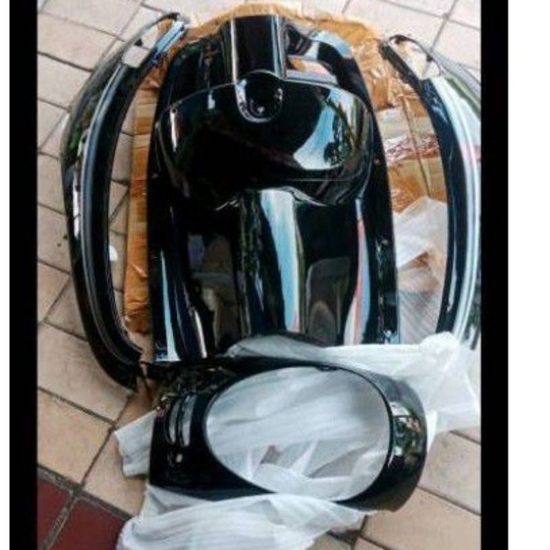 PAKET BODY BAGIAN DEPAN SCOOPY F1 TAHUN 2013-2016 WARNA HITAM