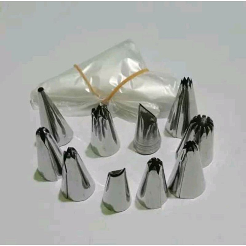 10 pcs spuit wilton gratis 10 pcs plastik segitiga / spuit lokal / semprit