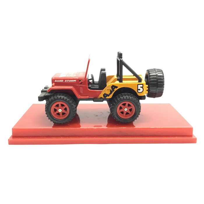 Tomica 25 Mitsubishi Jeep Bigfoot Merah Tomy Merah