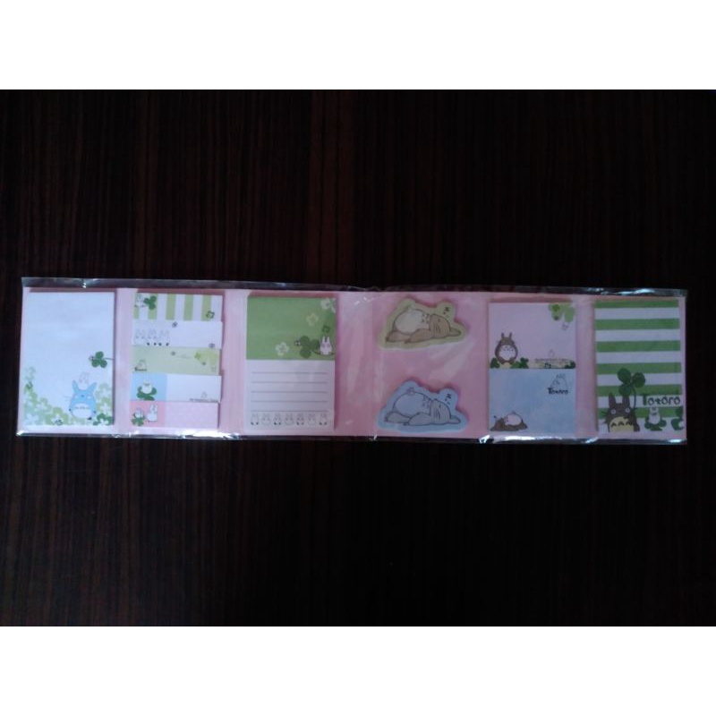 

sticky notes totoro