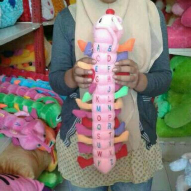 Boneka ulil / boneka ulat