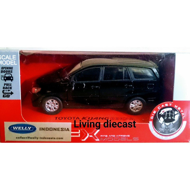 Diecast Miniatur Toyota Innova skala 34 black Color