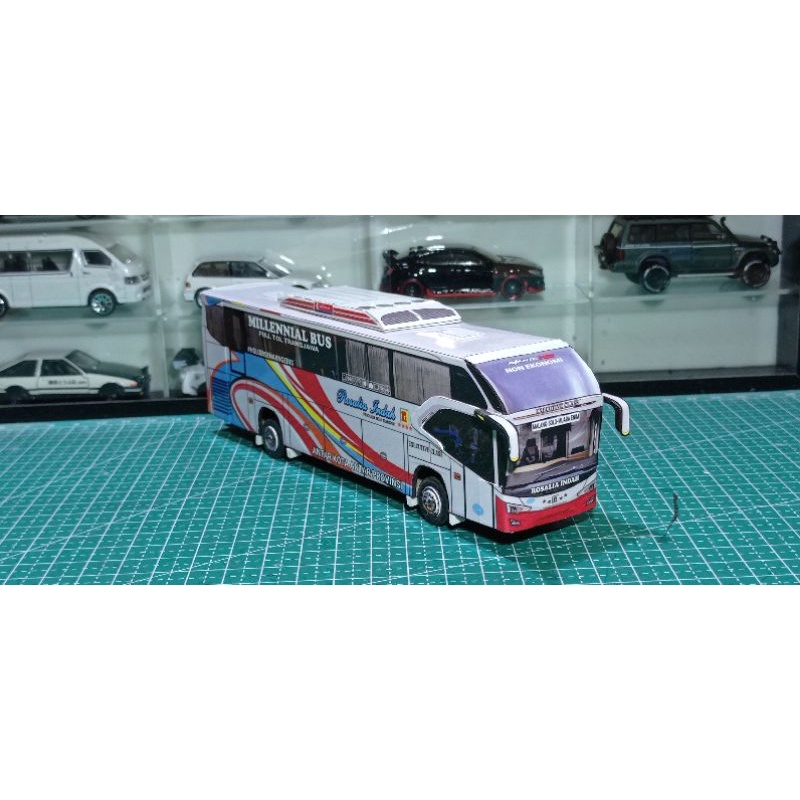 Miniatur Bus Papercraft Bus Rosalia Indah Avante
