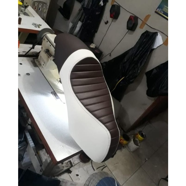 Jok Beat Street Model Caferacer-Jok Custom Modifikasi/JOK SCOOPY CAFERACER