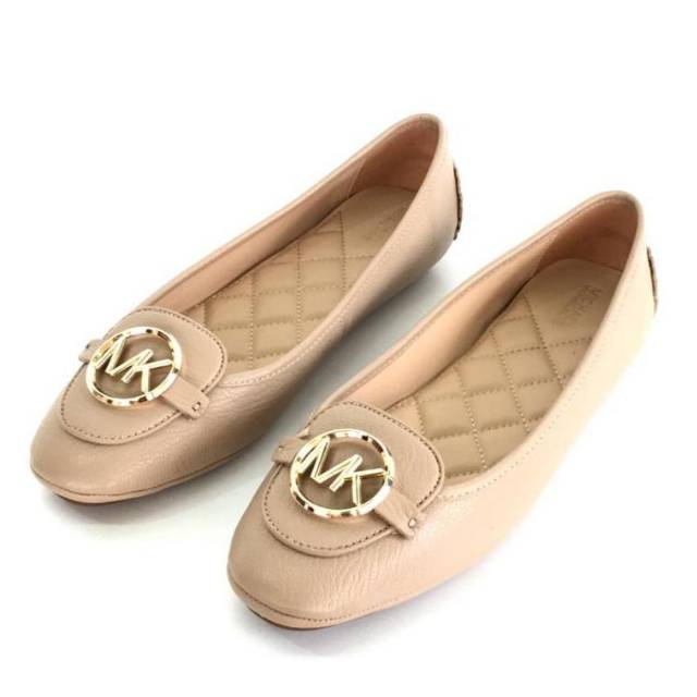 Michael Kors Fulton Flat Shoes flats sepatu original authentic asli nude cream full