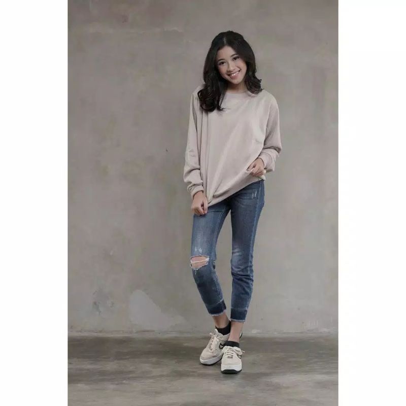 SWEATER_ID Basic Sweater Crewneck Beige Polos Unisex