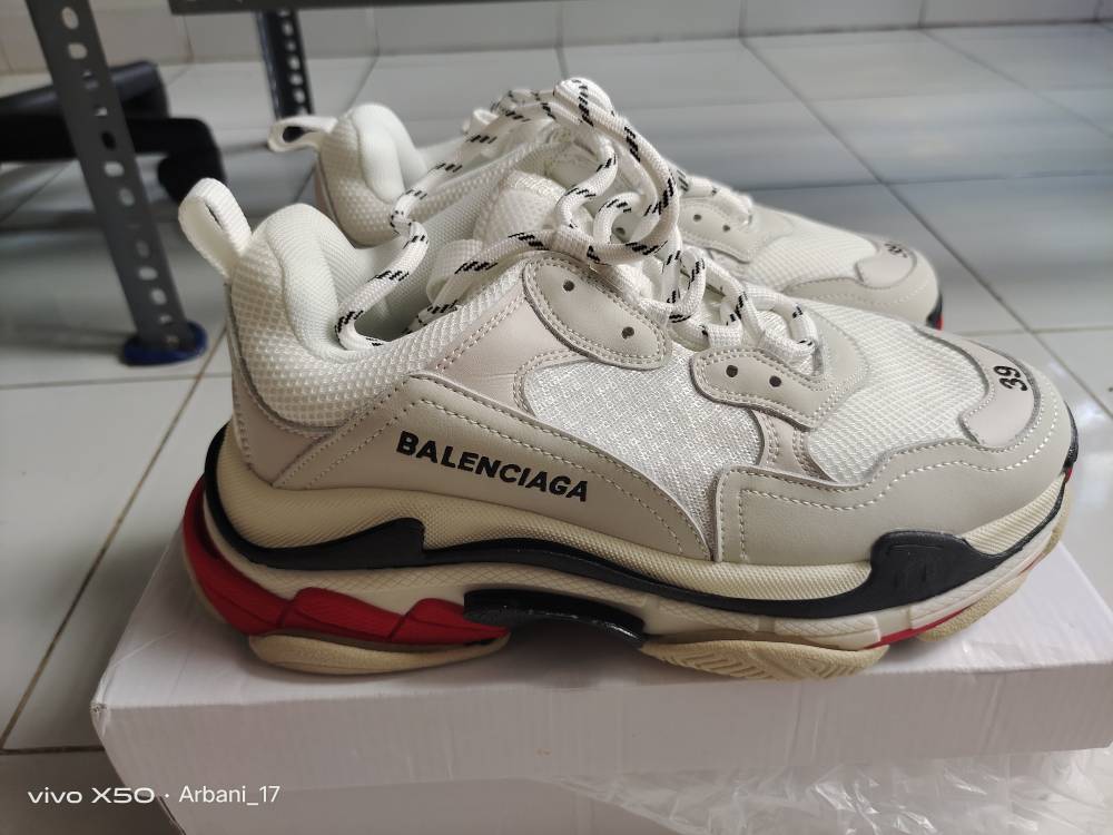 chunky balenciagas
