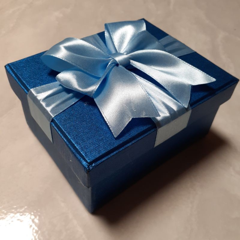 

HARD BOX BUNGKUS KADO APOLLO BLUE