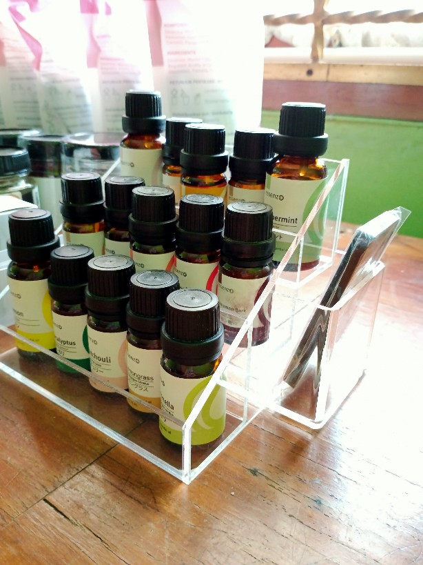 Acrylic Akrilik Tempat Kutex/rak Essential Oil 3sussun